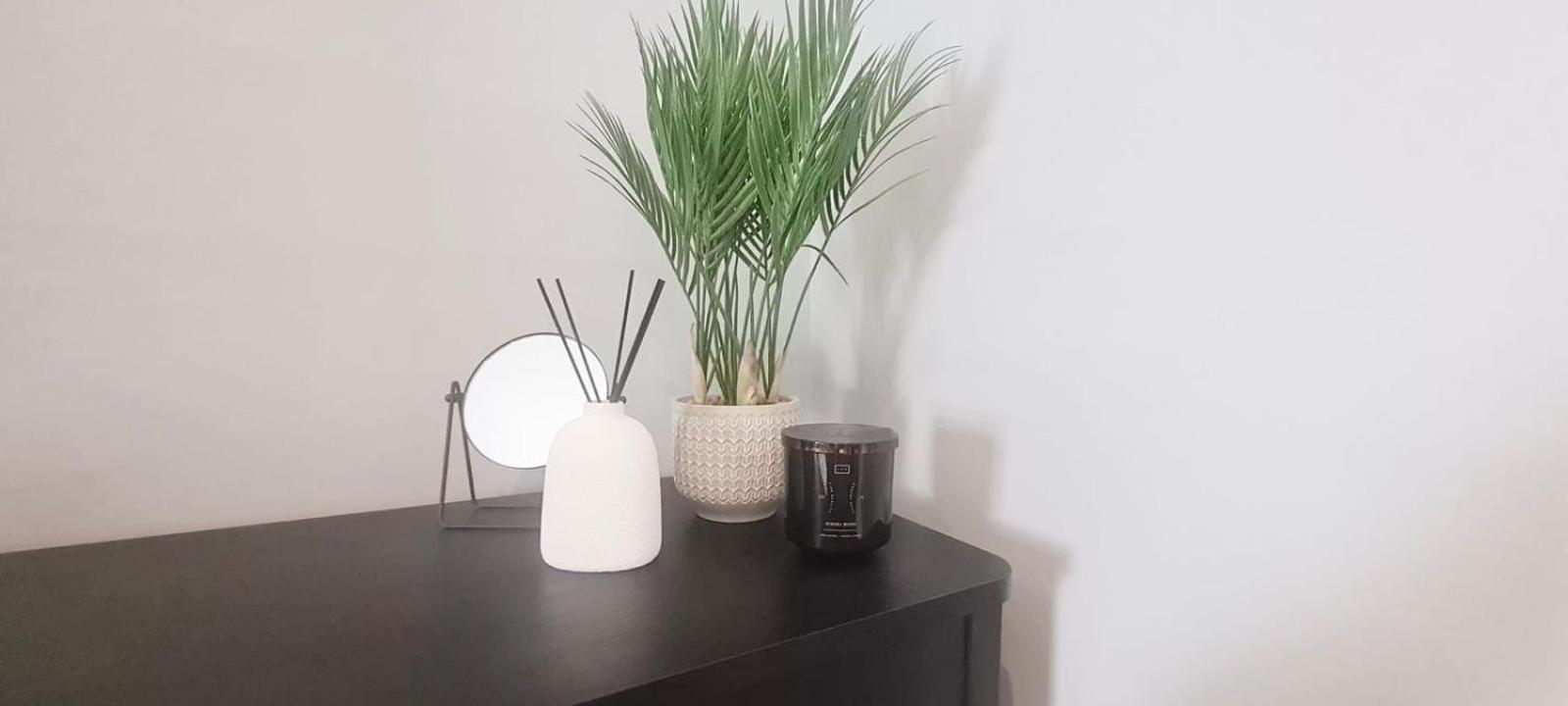 Westcliff-On-Sea Modern 2 Bedroom Apartment - Free Parking Southend-on-Sea Zewnętrze zdjęcie
